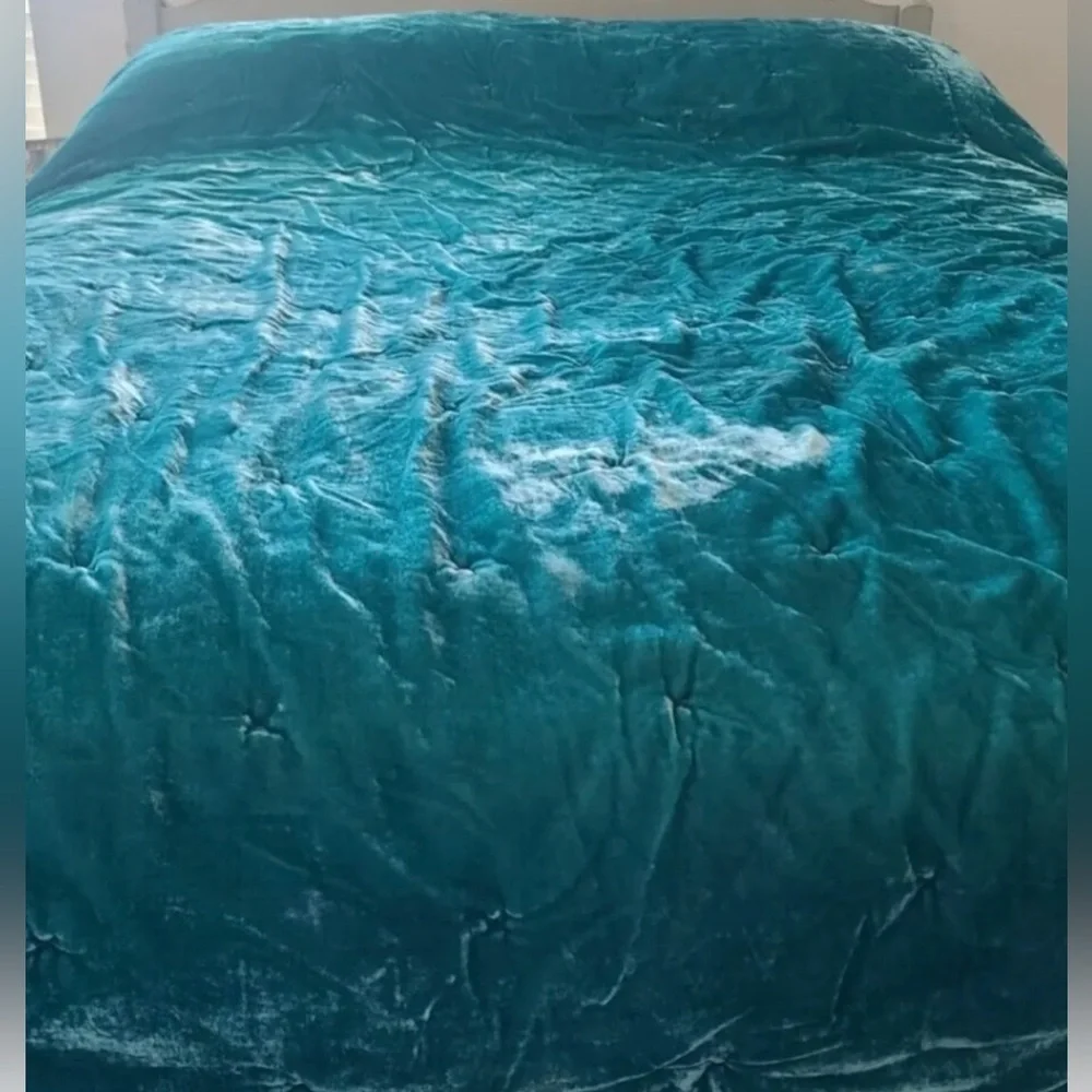 Anthropologie Opal House Teal Velour Tufted Quilt Comforter king - Picture 2 of 8